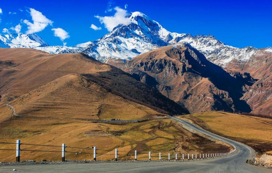 Explore Georgia in One Week – Guided Tour